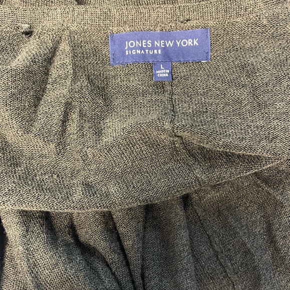 Jones New York Cardigan - Picture 3 of 3